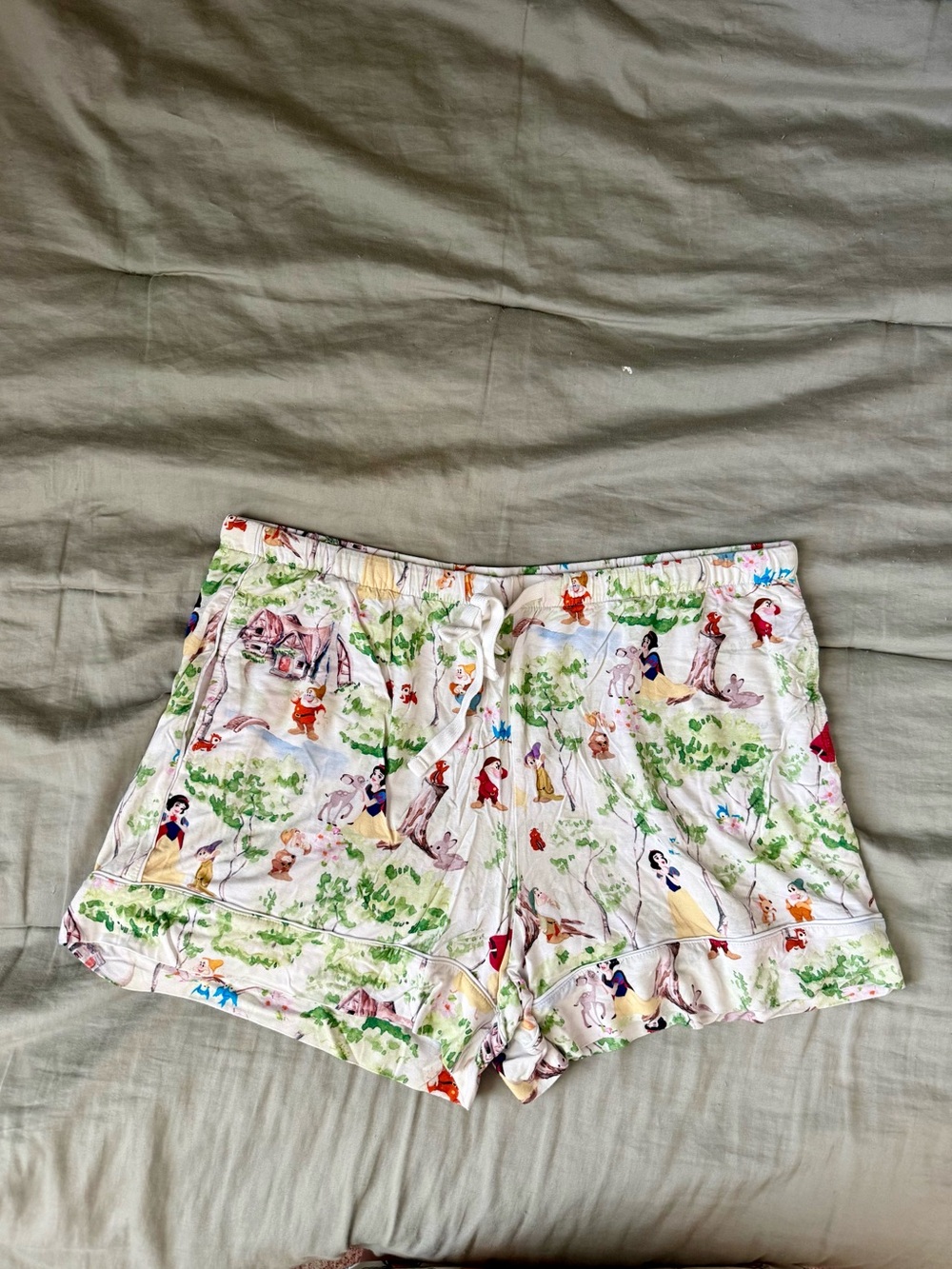 Posh Peanut Disney Snow White Short Pajama Set - Size Large - Picture 3 of 4